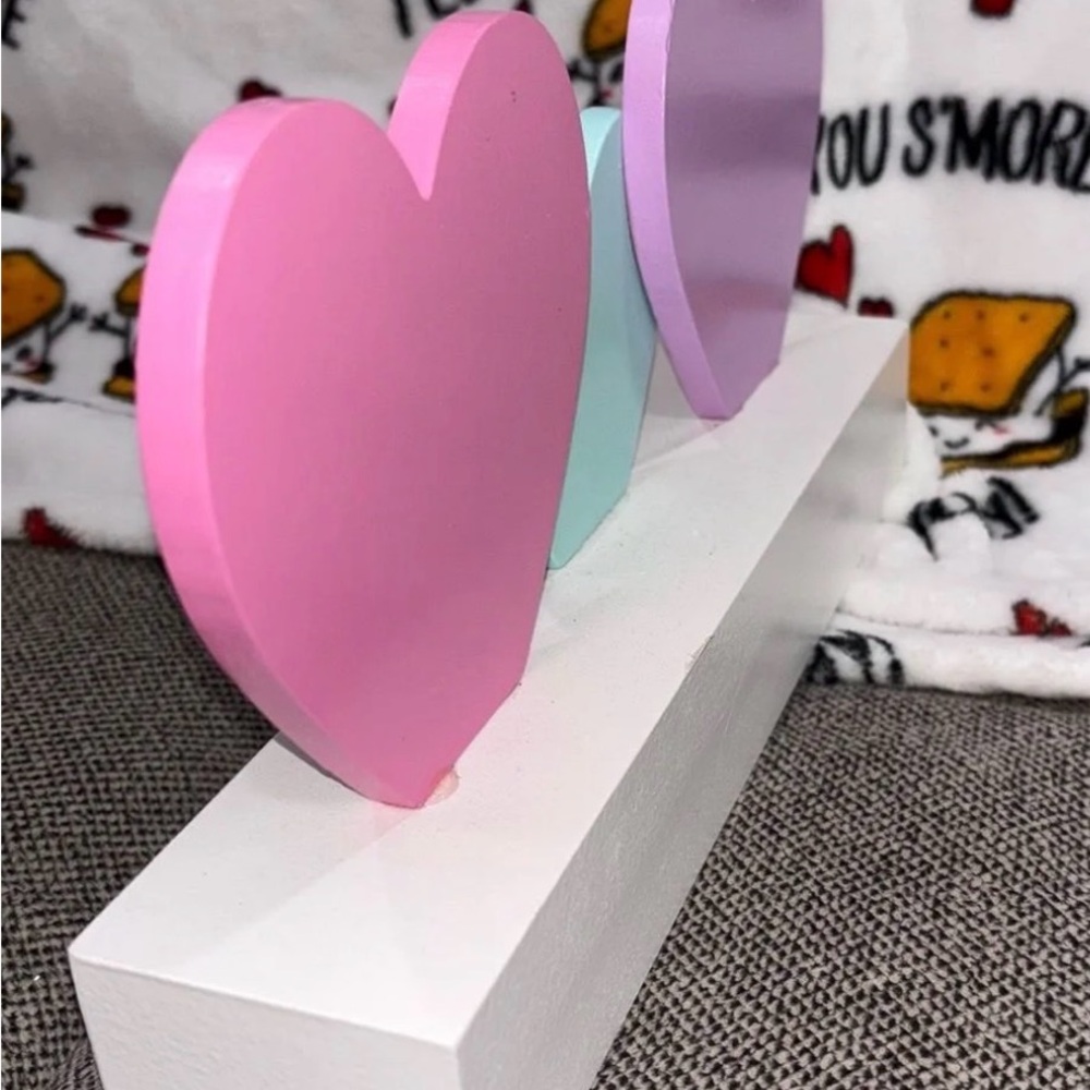 Colorful Heart Decor Set - Picture 2 of 2